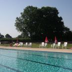 piscine extérieure chauffée