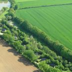 chalets site de l'amicale avec plan d'eau
